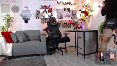 Carla independent model    online show from March 29, 2:55 am