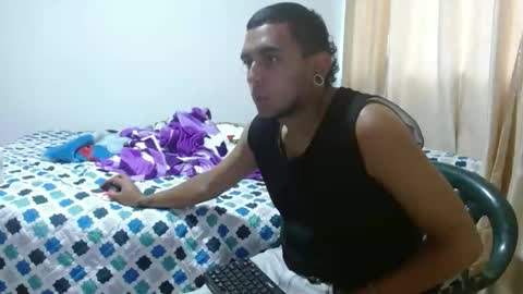 carlandelli1 online show from November 13, 10:30 pm