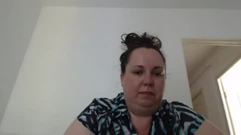 Snapshot of carlaruth chatting on August 1, 6:56 am Carlaruth online show from August 1, 6:56 am