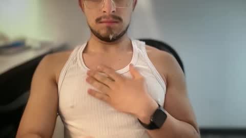 carlcarlinches4 online show from December 3, 2:59 pm