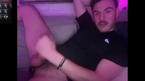 Snapshot of carlhung_69 chatting on February 18, 1:54 am carlhung 69 hairy friends gay bi online show from February 18, 1:54 am