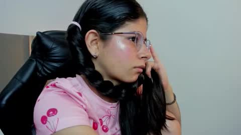 C A R L I N A online show from November 11, 12:27 pm