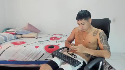 master online show from October 6, 1:52 pm