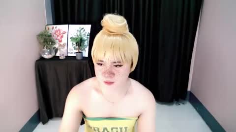 Snapshot of carlo_bigcock69 chatting on September 17, 6:53 pm carlo_bigcock69 online show from September 17, 6:53 pm