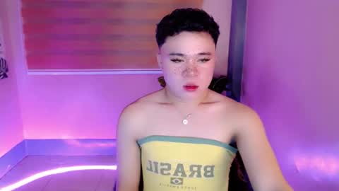 Snapshot of carlo_bigcock69 chatting on November 13, 6:29 pm carlo_bigcock69 online show from November 13, 6:29 pm