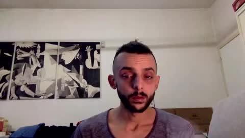 Snapshot of carlos037tm chatting on December 11, 11:21 pm Carlos online show from December 11, 11:21 pm