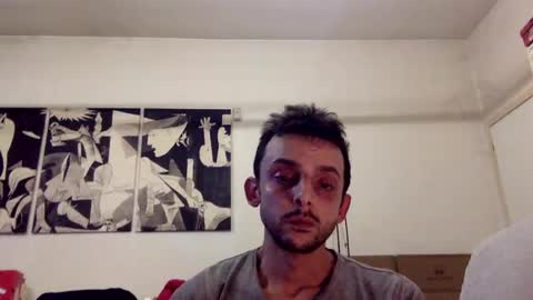 Snapshot of carlos037tm chatting on February 11, 10:18 pm Carlos online show from February 11, 10:18 pm
