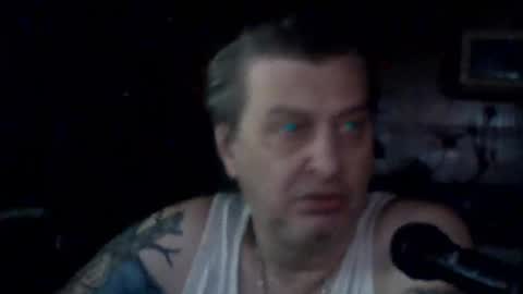 carlos712009 online show from April 6, 5:19 am