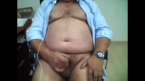 Snapshot of carlos8711 chatting on February 1, 9:52 am carlos8711 online show from February 1, 9:52 am