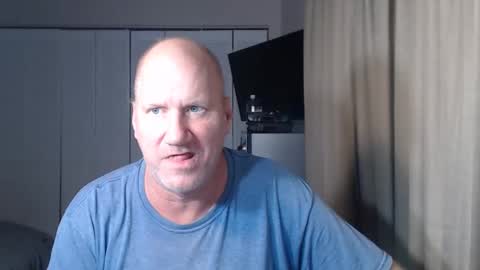 carlos_bangs online show from October 13, 4:01 am