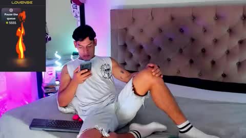 carloshero69 online show from January 9, 3:04 pm