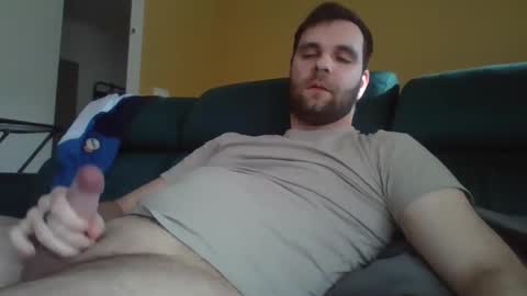 Snapshot of carlosisme22 chatting on February 26, 1:19 pm carlosisme22 online show from February 26, 1:19 pm