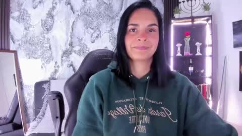 Snapshot of carlota_milf_30 chatting on November 16, 2:55 pm Carlota online show from November 16, 2:55 pm