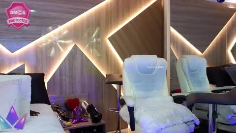 Snapshot of carlotta_ricci chatting on March 9, 10:19 pm Carla Carla I am sensual goddes and i was born for loveworshipping and enjoyment. online show from March 9, 10:19 pm