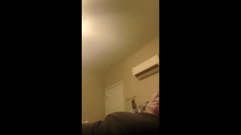 Snapshot of carlryan080 chatting on March 29, 10:37 am carlryan080 online show from March 29, 10:37 am