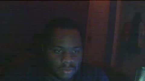 Snapshot of carlylecoop chatting on April 18, 8:18 am carlylecoop online show from April 18, 8:18 am