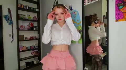 Elina online show from May 24, 10:37 pm