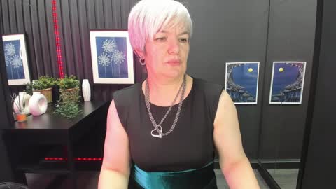 Carmen online show from January 4, 5:48 am