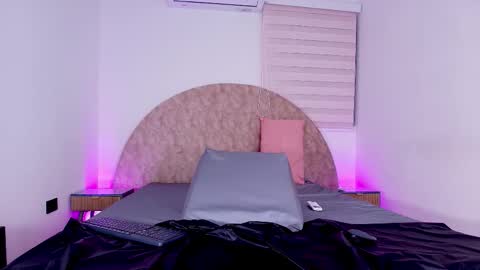 caro online show from February 15, 3:03 am