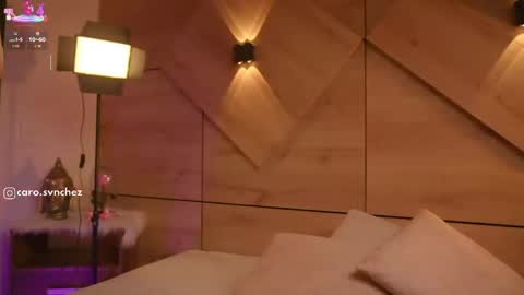 caro_sanchezz online show from May 30, 12:46 pm