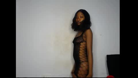Snapshot of carobaby8 chatting on July 3, 4:08 am caroline online show from July 3, 4:08 am