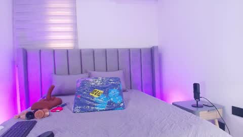 Carol online show from December 3, 7:34 pm