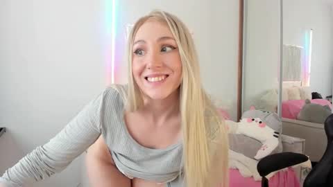 carol_may_ online show from March 5, 7:26 am