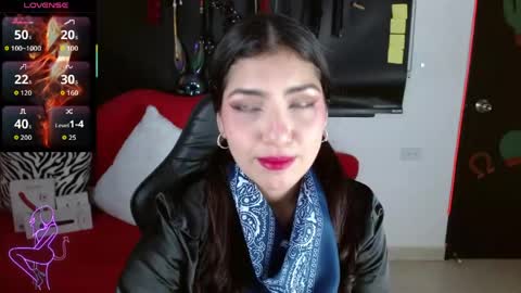 Snapshot of carolaine69_ chatting on May 30, 2:25 pm Caroline online show from May 30, 2:25 pm