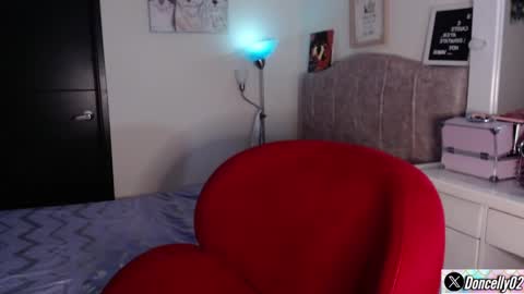 Carolayn online show from March 5, 8:21 pm