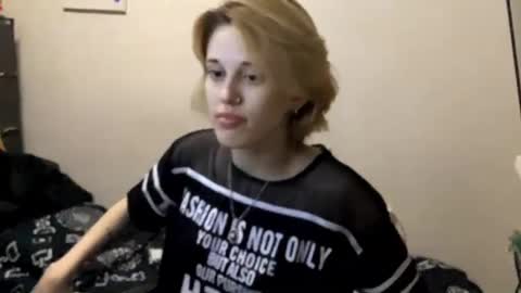 Call me Carol online show from November 21, 3:00 pm