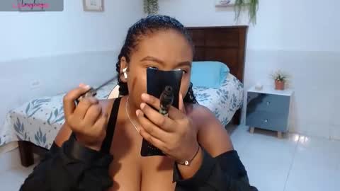 Snapshot of caroldelatorre chatting on September 23, 7:28 pm Carol de la torre online show from September 23, 7:28 pm