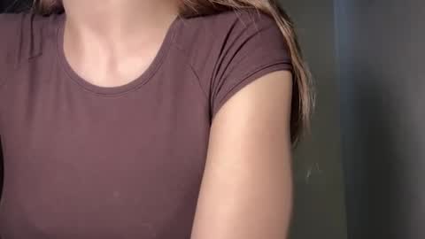 Snapshot of carolecronan chatting on February 27, 8:14 am Lisa online show from February 27, 8:14 am