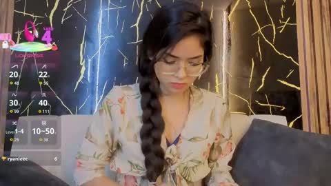 CAROLINA  online show from April 15, 1:23 am