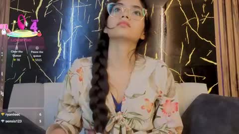 carolina23_pm online show from April 15, 1:34 am