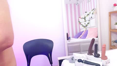 Carolina online show from February 2, 3:49 pm