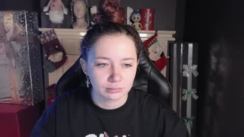 Mira online show from December 30, 5:26 am