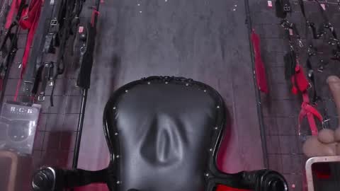 carolina online show from October 28, 9:39 pm