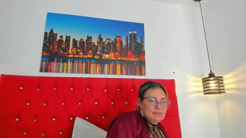 Carolina online show from February 12, 4:57 pm