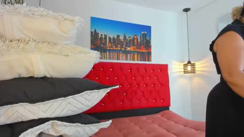 Carolina online show from March 29, 6:08 pm