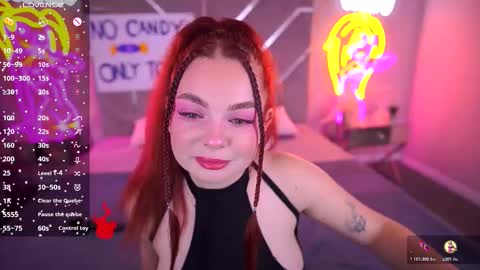 Snapshot of carolinadia chatting on October 31, 8:21 pm carolinadia online show from October 31, 8:21 pm