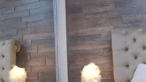 carolinahart online show from December 13, 7:53 pm