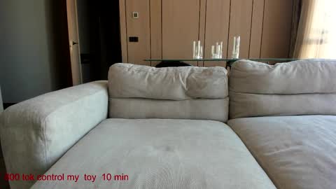 Lina.I will online 1 December   online show from February 25, 11:19 am