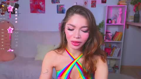 Caroline online show from January 8, 2:14 am