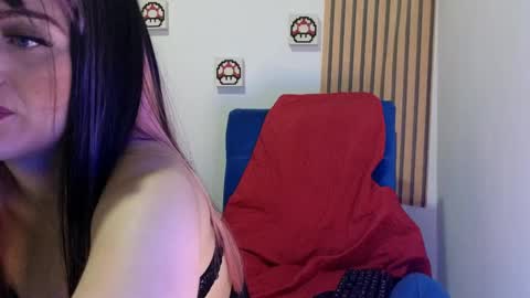 Carolina online show from April 5, 12:52 am