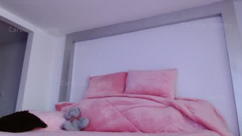 caroline online show from January 15, 10:46 pm