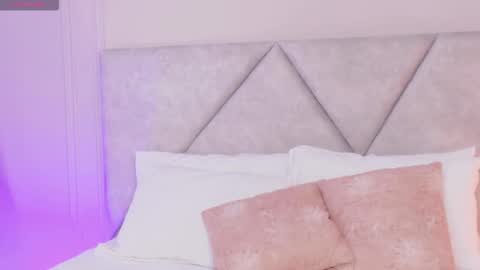 Caroline online show from March 20, 4:17 am