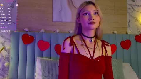 Carol online show from February 13, 9:20 am