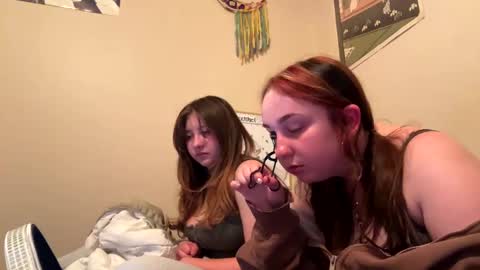 carpetmunchers online show from October 9, 1:36 am