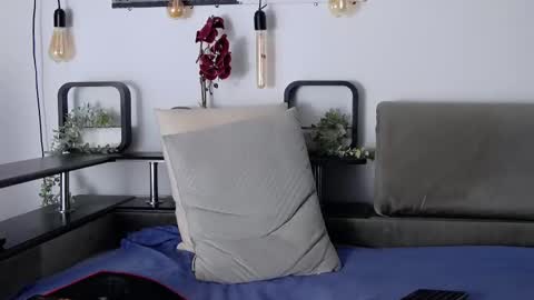 Carter online show from March 9, 6:11 pm