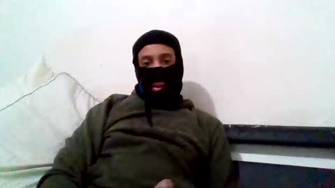 Snapshot of carvelj chatting on December 18, 4:09 am carvelj online show from December 18, 4:09 am